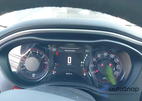 2016 Dodge Challenger Sxt z USA, uszkodzony, nr VIN 2C3CDZAG8GH236584